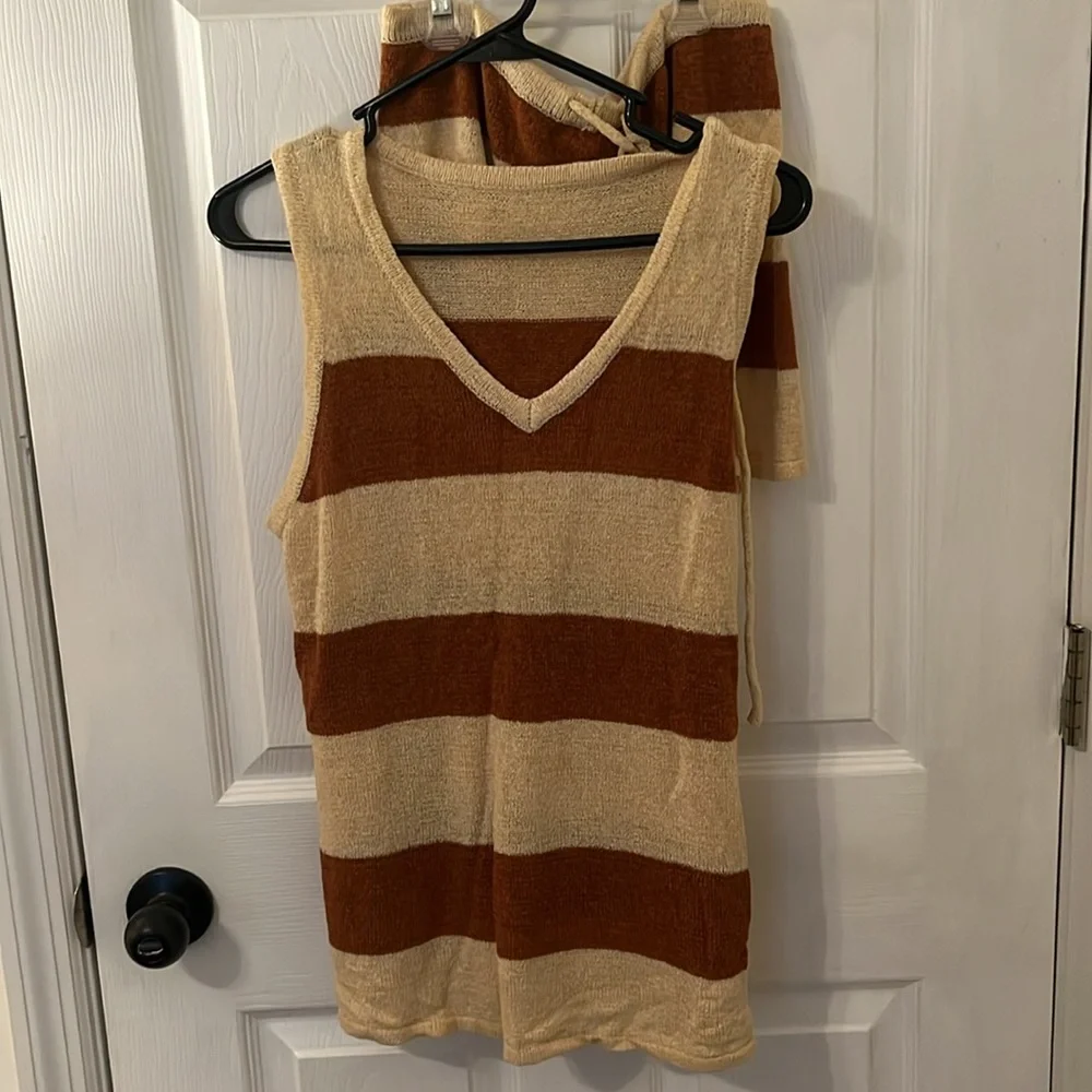 Matching Sweater Set - Picture 2 of 2